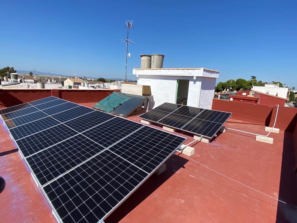 Soportes para paneles solares.